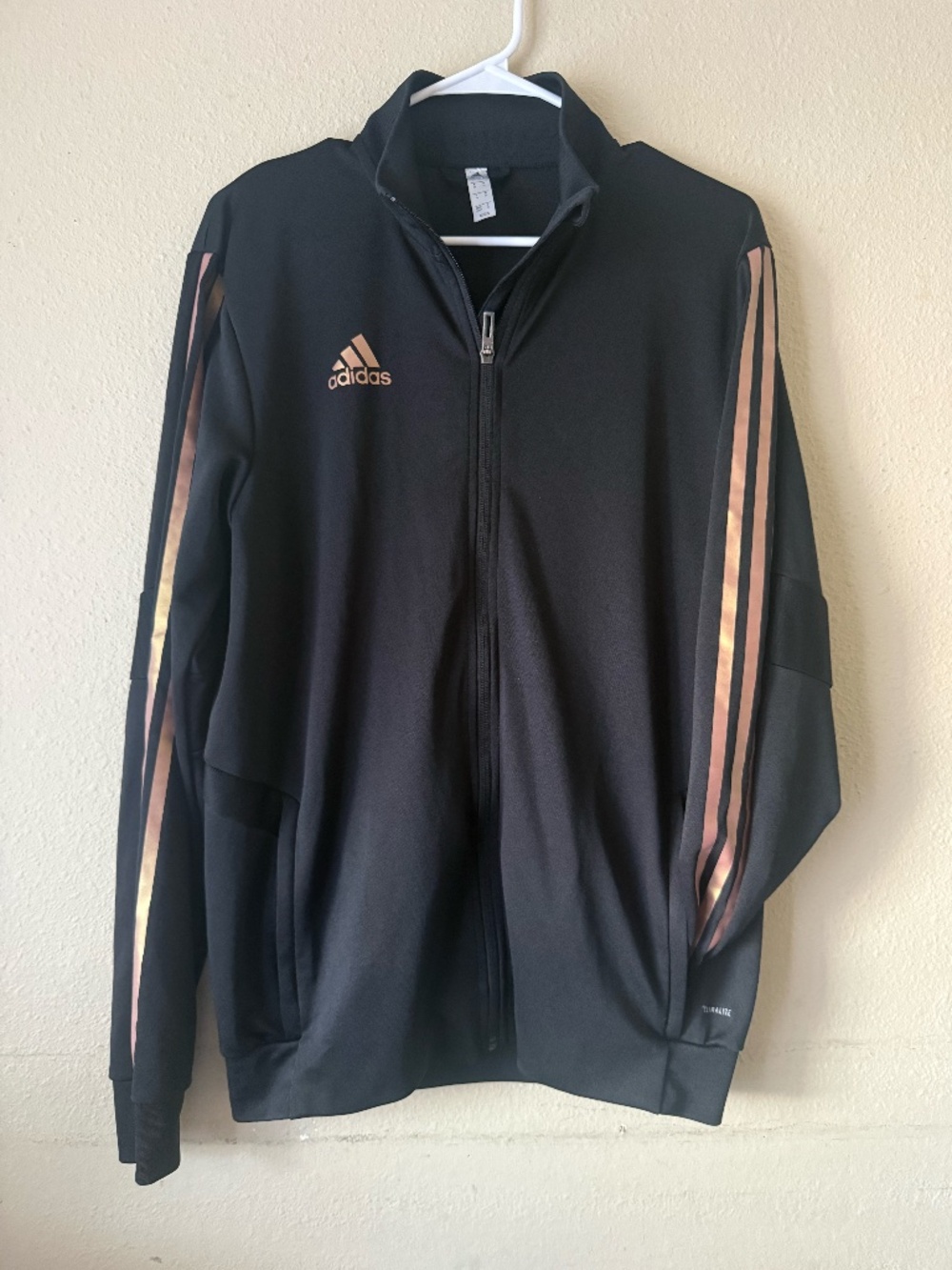 ADIDAS L
